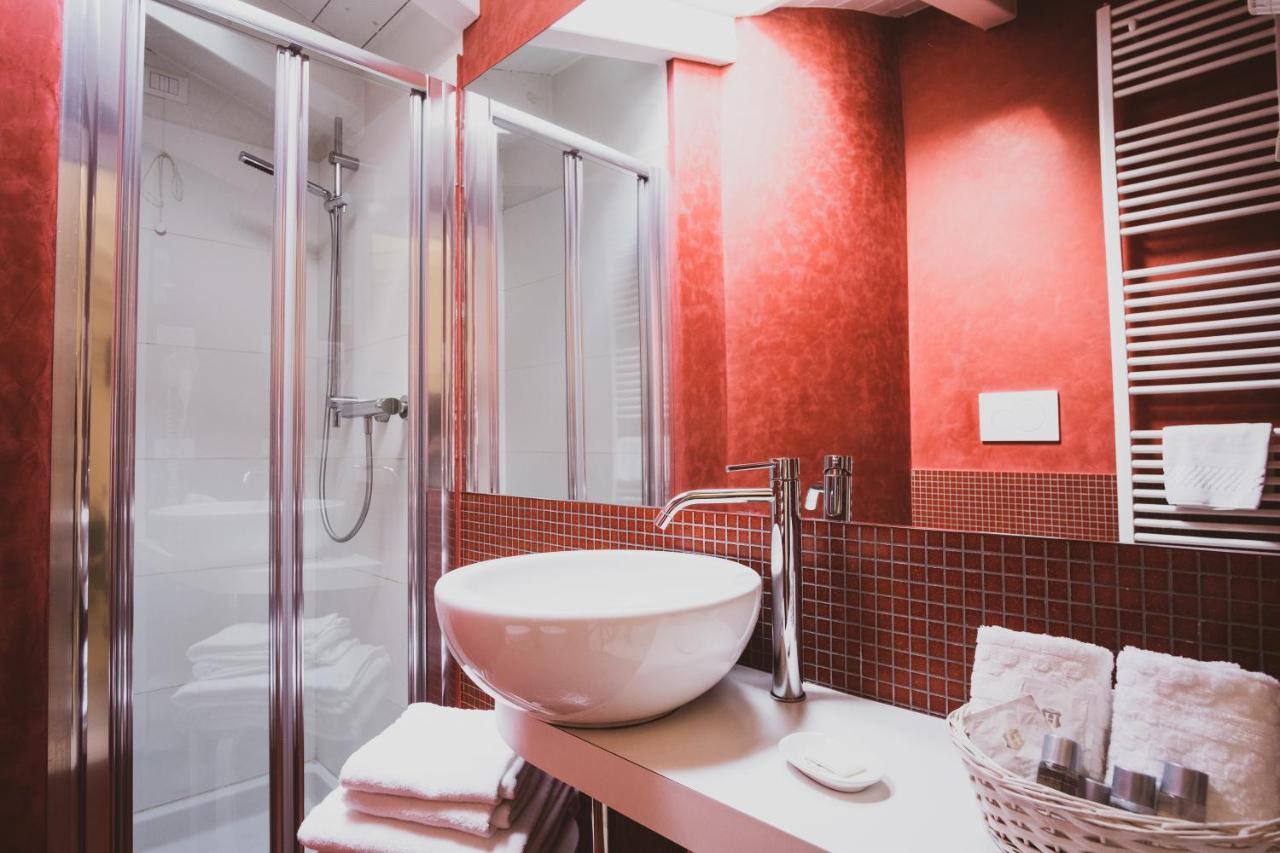 Casa Fola - City Centre Rooms Верона Екстериор снимка